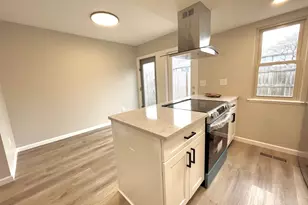 1046 Merrimar Cir N, Columbus, OH 43220 - Photo 7