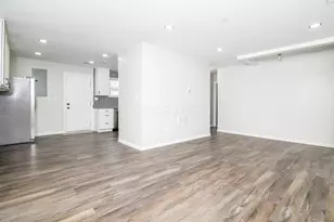 3585 Gerbert Rd, Columbus, OH 43224 - Photo 5