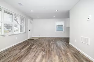 3585 Gerbert Rd, Columbus, OH 43224 - Photo 7