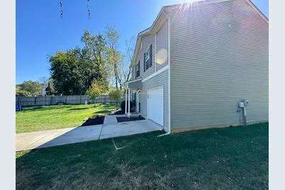 126 Twin Creek Way, Lancaster, OH 43130 - Photo 3