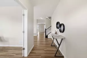 720 Weaver Ridge Dr, Marysville, OH 43040 - Photo 7