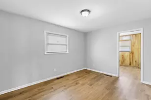 2310 Brentnell Ave, Columbus, OH 43211 - Photo 15