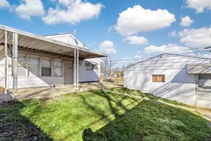 2310 Brentnell Ave, Columbus, OH 43211 - Photo 25