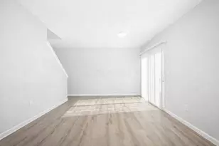 8302 Mira St, Columbus, OH 43240 - Photo 7