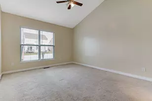 8640 Melton Fields Dr, Blacklick, OH 43004 - Photo 17