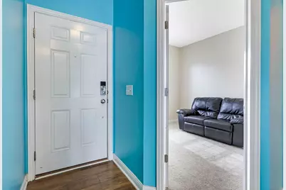 8640 Melton Fields Drive, Blacklick, OH 43004 - Photo 7