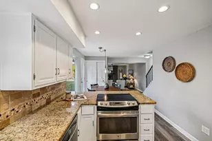 1252 Brookridge Dr, Columbus, OH 43235 - Photo 9