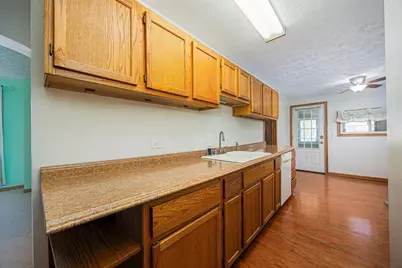 334 Lancaster Pike, Circleville, OH 43113 - Photo 15