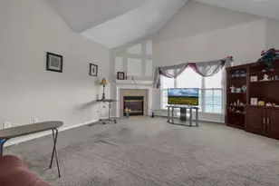 2390 Village at Bexley Dr, Columbus, OH 43209 - Photo 13