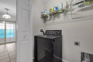 2390 Village at Bexley Dr, Columbus, OH 43209 - Photo 17