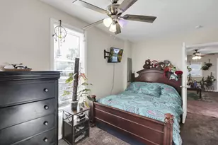 18 W Center St, London, OH 43140 - Photo 29