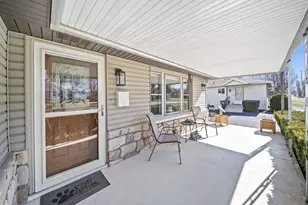 270 N Oregon St, Johnstown, OH 43031 - Photo 3