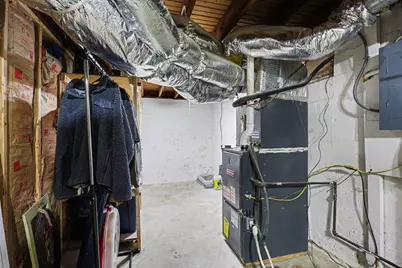 1037 Dayton Avenue NW, Washington Court House, OH 43160 - Photo 19