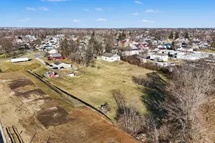 1037 Dayton Ave NW, Washington Court House, OH 43160 - Photo 31