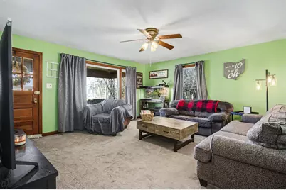 1037 Dayton Avenue NW, Washington Court House, OH 43160 - Photo 3