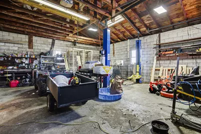 1037 Dayton Avenue NW, Washington Court House, OH 43160 - Photo 21