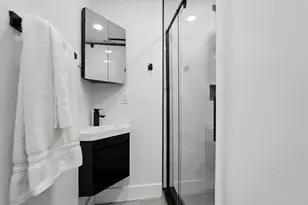 1940 Scioto Pointe Dr, Columbus, OH 43221 - Photo 97