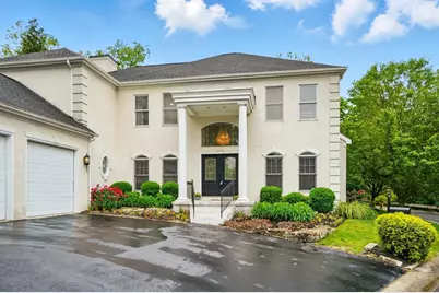 1940 Scioto Pointe Drive, Columbus, OH 43221 - Photo 5