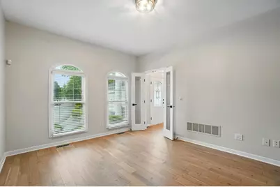 1940 Scioto Pointe Drive, Columbus, OH 43221 - Photo 65