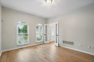 1940 Scioto Pointe Dr, Columbus, OH 43221 - Photo 65