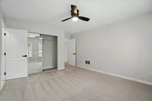 1940 Scioto Pointe Dr, Columbus, OH 43221 - Photo 95