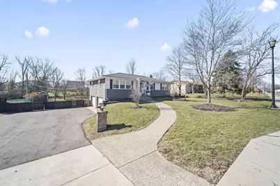 2431 White Road, Grove City, OH 43123 - Photo 3