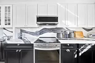 2431 White Rd, Grove City, OH 43123 - Photo 9