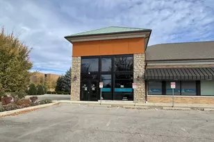 572-576 Metro Pl N, Dublin, OH 43017 - Photo 1