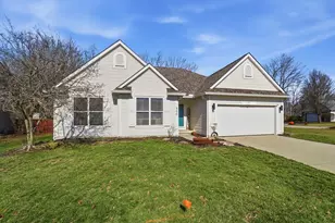 300 Shawnee Loop S, Pataskala, OH 43062 - Photo 5