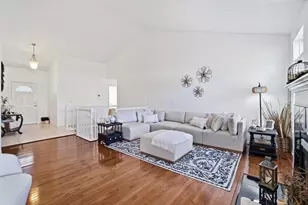 300 Shawnee Loop S, Pataskala, OH 43062 - Photo 9