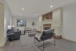 7036 White Butterfly Ln, Reynoldsburg, OH 43068 - Photo 11