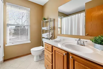 8145 Reynoldswood Drive, Reynoldsburg, OH 43068 - Photo 25