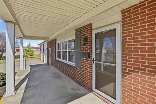 926 Old Chillicothe Rd SE, Washington Court House, OH 43160 - Photo 5