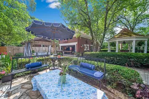 2465 E Broad St, Columbus, OH 43209 - Photo 63