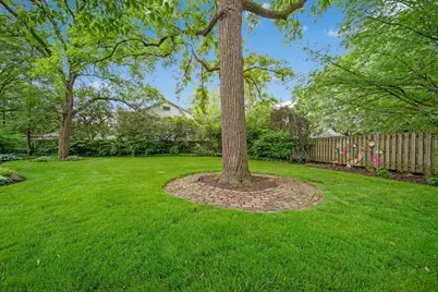 2465 E Broad Street, Columbus, OH 43209 - Photo 85