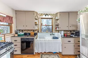 298 Center St, Coshocton, OH 43812 - Photo 11