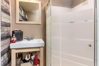 298 Center Street, Coshocton, OH 43812 - Photo 33