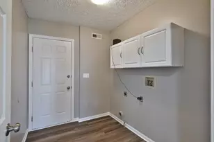 1352 River Trail Dr, Grove City, OH 43123 - Photo 25