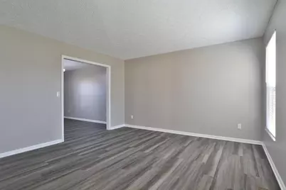 1352 River Trail Drive, Grove City, OH 43123 - Photo 7