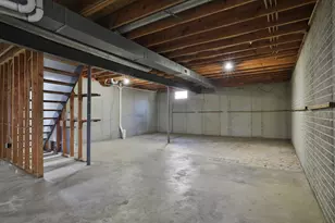 1352 River Trail Dr, Grove City, OH 43123 - Photo 47