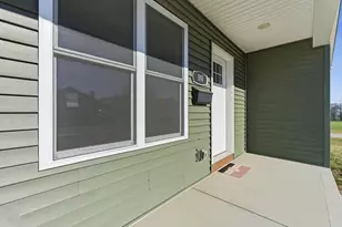 910 Vine St, Washington Court House, OH 43160 - Photo 5