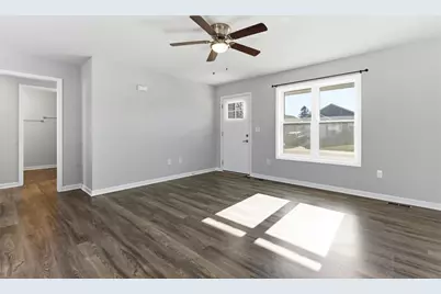 910 Vine Street, Washington Court House, OH 43160 - Photo 11