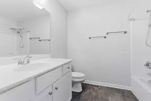 910 Vine St, Washington Court House, OH 43160 - Photo 25