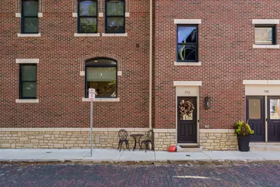 792 Highland Street, Columbus, OH 43215 - Photo 3