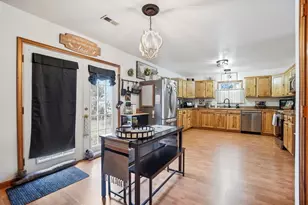 832 E Jackson Rd, Springfield, OH 45502 - Photo 13