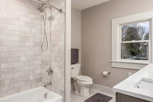 414 E College St, Granville, OH 43023 - Photo 7