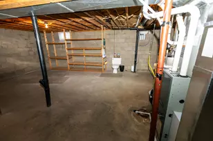 35 W Mound St, Fredericktown, OH 43019 - Photo 25