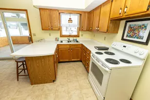 35 W Mound St, Fredericktown, OH 43019 - Photo 11