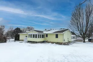 35 W Mound St, Fredericktown, OH 43019 - Photo 5