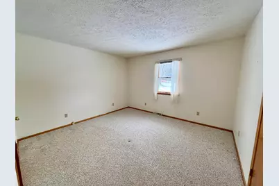 35 W Mound Street, Fredericktown, OH 43019 - Photo 15